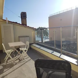 Casaviva - Casa Vacanze A Con Terrazza Ceriale